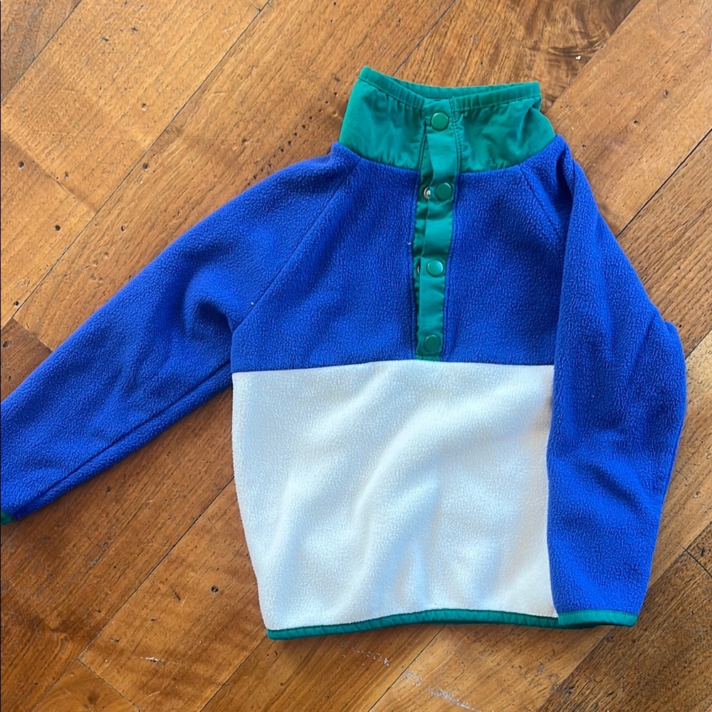 Old Navy Blue and White Fleece Pullover